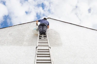 Peinture extérieure à la Châtre — façades et ravalement